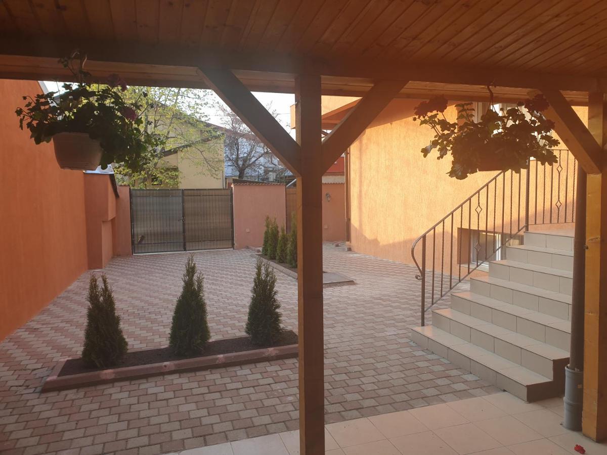 Apartment Villa דירה בוקרשט